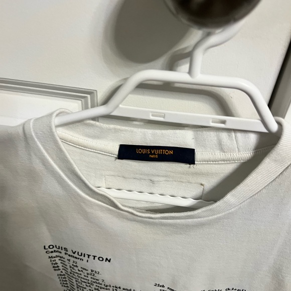 LV SHIRT - Picture 2 of 3